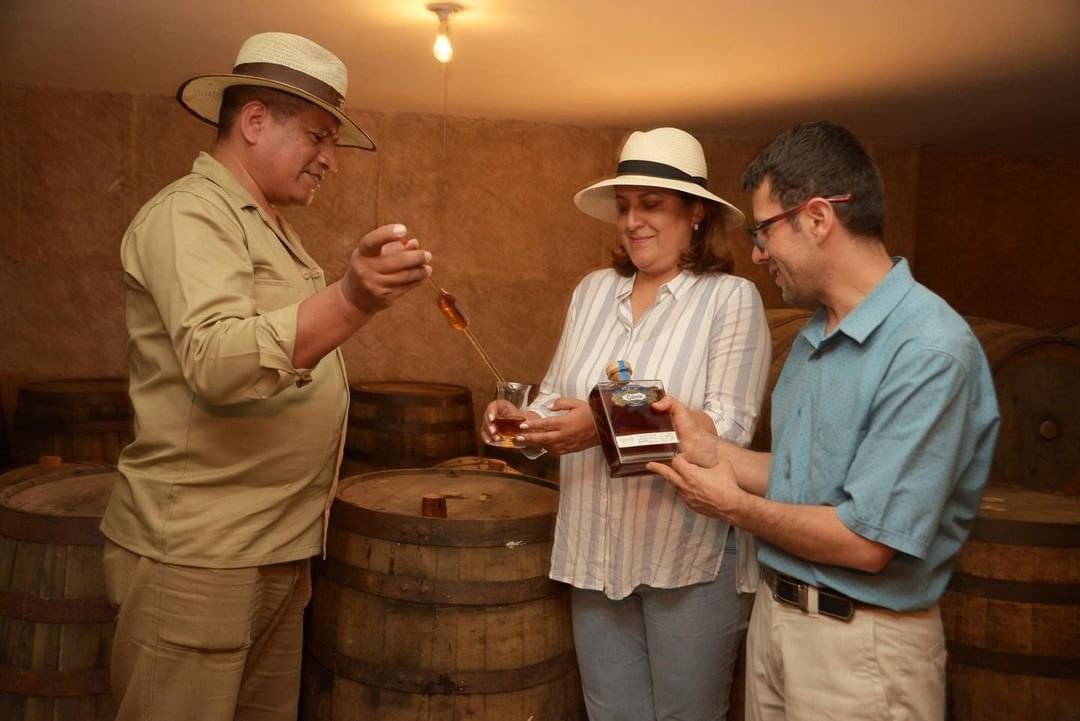 Un Día en Hacienda Coloma: Vive la Magia del Paisaje Cultural Cafetero a un Paso de Bogotá